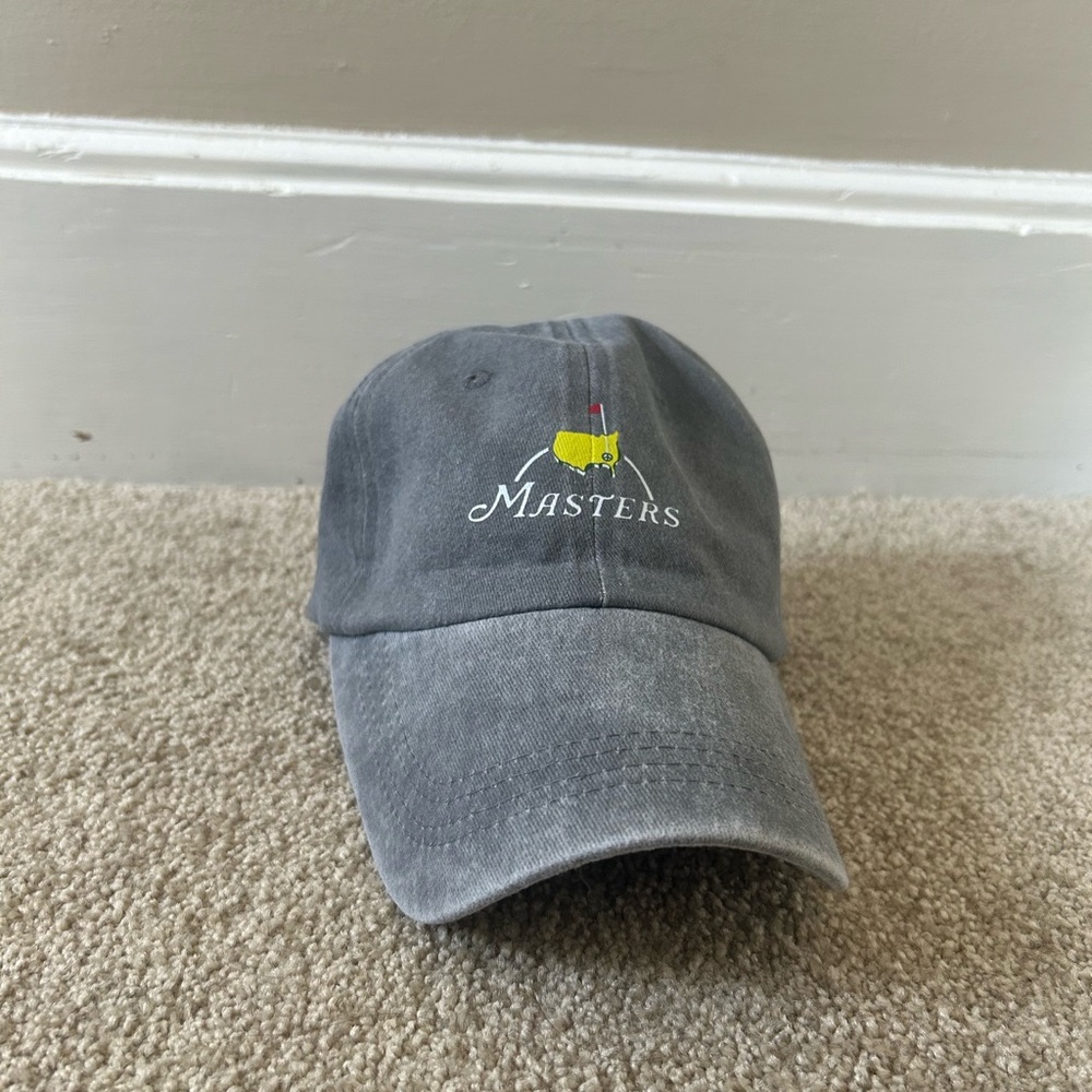 Women’s masters hat